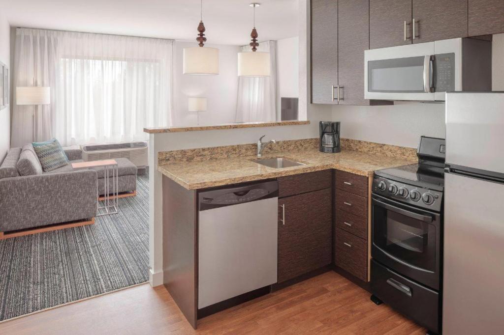 Towneplace Suites Бангор Екстериор снимка
