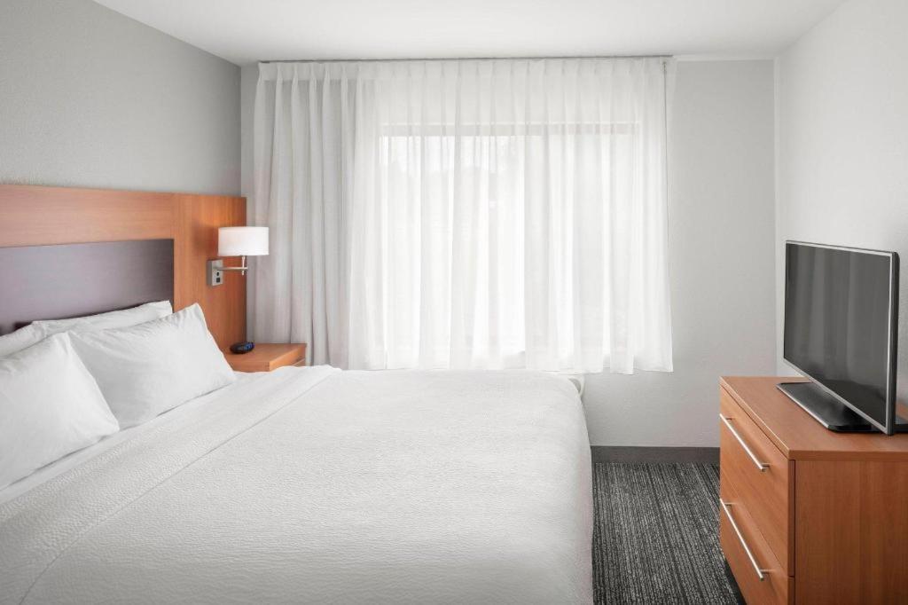 Towneplace Suites Бангор Екстериор снимка